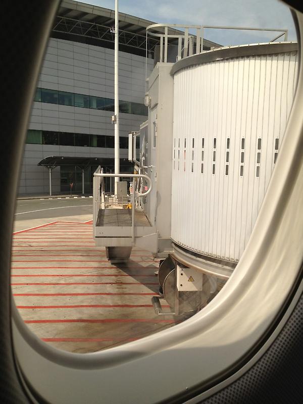 ThijsFeryn's tweet image. To the skies: BRU ✈ MUC. @drupalcon here we come. #drupalconmunich