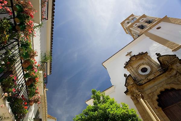 MARBELLATURISMO's tweet photo. #Marbella Iglesia de la Encarnación http://t.co/pCTprNKN