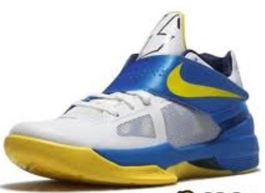 h_butters's tweet image. 2012-13 #runmachines #nikes #mynt @cjackal12