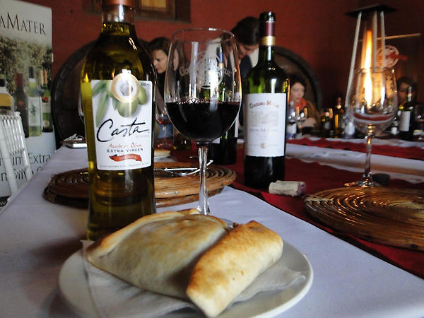 Aquí una de las fotos del fin de semana, donde participamos apoyando al <a href="/CCronistasG/">Cronistas</a> en busca de la #MejorEmpanada