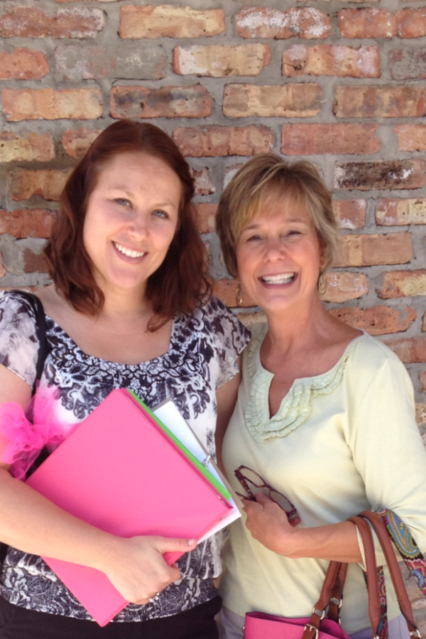 NurseNextDoorSA's tweet photo. &amp; Lisa with our new Alternate Director of Nurses, Kelly! here we come #SanAntonio!! http://t.co/NXLMEKYy