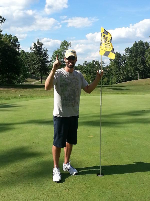 weisjogger's tweet photo. 1st Hole in 1 on 317 yard par 4 ..Split Rock Golf Club, Ohio. Thanks @TaylorMadeGolf @Titleist ProV1 for the help! http://t.co/jl0pdP4V