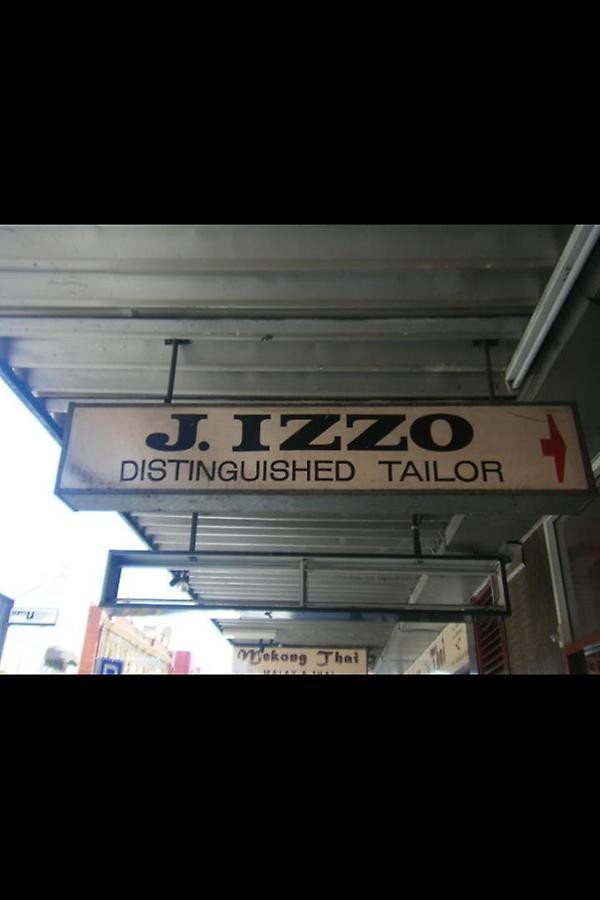 Jibber22's tweet photo. @TheLadBible SuitsyouLAD... http://t.co/1c5HWcWL