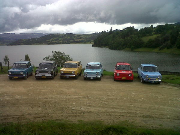 clubsimca's tweet photo. Agradecemos por la cálida bienvenida por parte del departamento de Boyacá http://t.co/rmeEYE2V