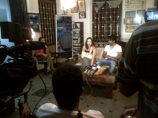 TheTracyDsouza's tweet photo. @Ishasharvani1 @ishasharvaniFC press con on Injury and #jhalak @ColorsTV http://t.co/LMuPAF2s