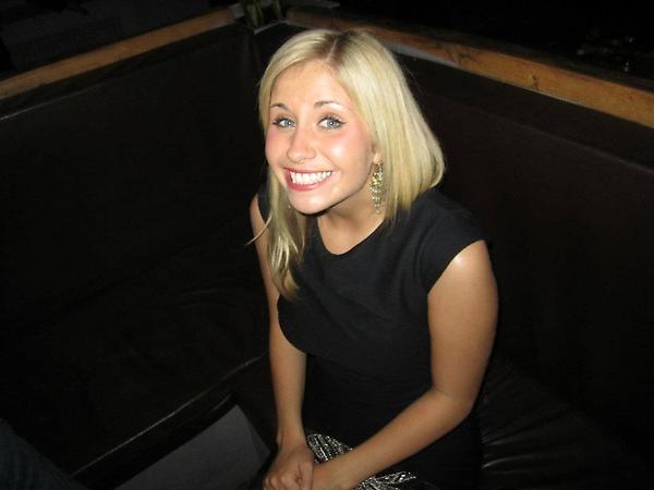 LexiCooper93's tweet photo. hehe #ffc http://t.co/AzLaCa51