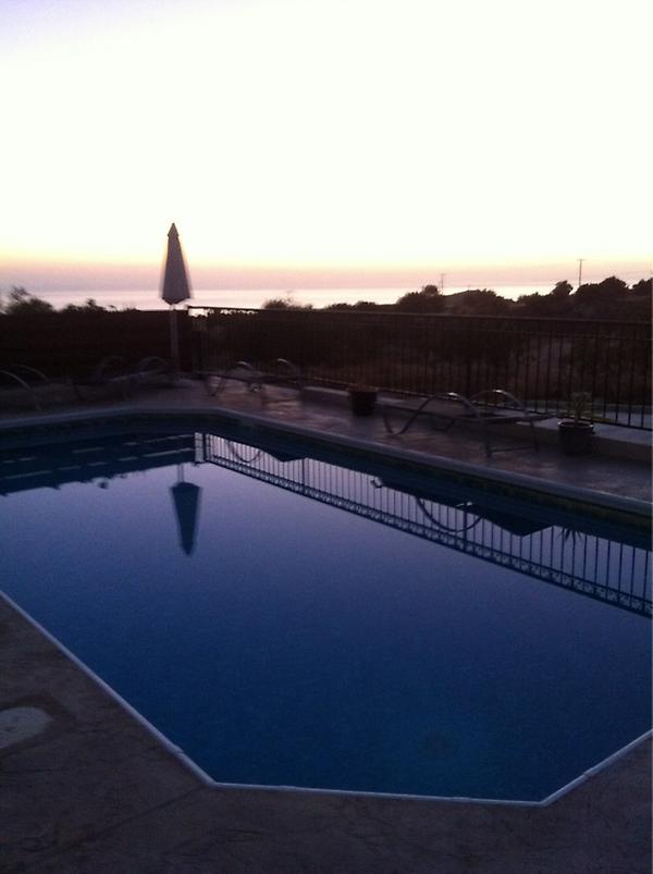 ajames_cameron's tweet image. Pretty pic #villapool #Cyprus