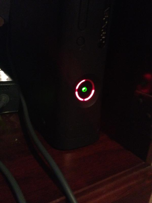MLG_Royaltee's tweet photo. Every gamers worst nightmare :((((( http://t.co/gq4ZcmoW