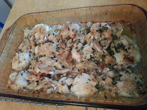 reesethefourth's tweet image. When the family's away, the gourmet will play. Garlic frog legs last night. #tasteslikechicken #DocHopper