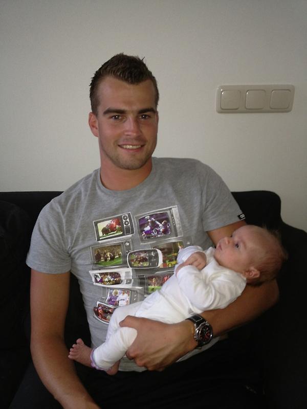 renedevries87's tweet image. 1ste foto met men petekind #fiene