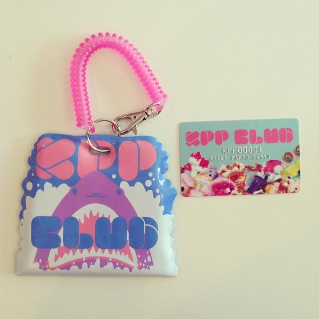 きゃりーぱみゅぱみゅ きゃりーぱみゅぱみゅファンクラブの会員証 パスケース その名も Kpp Club Http T Co E5c9xswa Twitter
