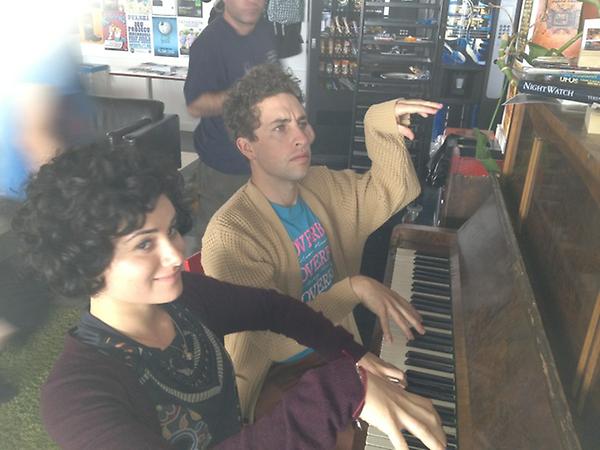 Sean_M_Verey's tweet photo. Mile and Beth playing Piano...bit of down time... http://t.co/N9hfQIGd