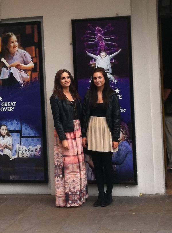 samuelkatex's tweet image. #moonfaces #london 💗