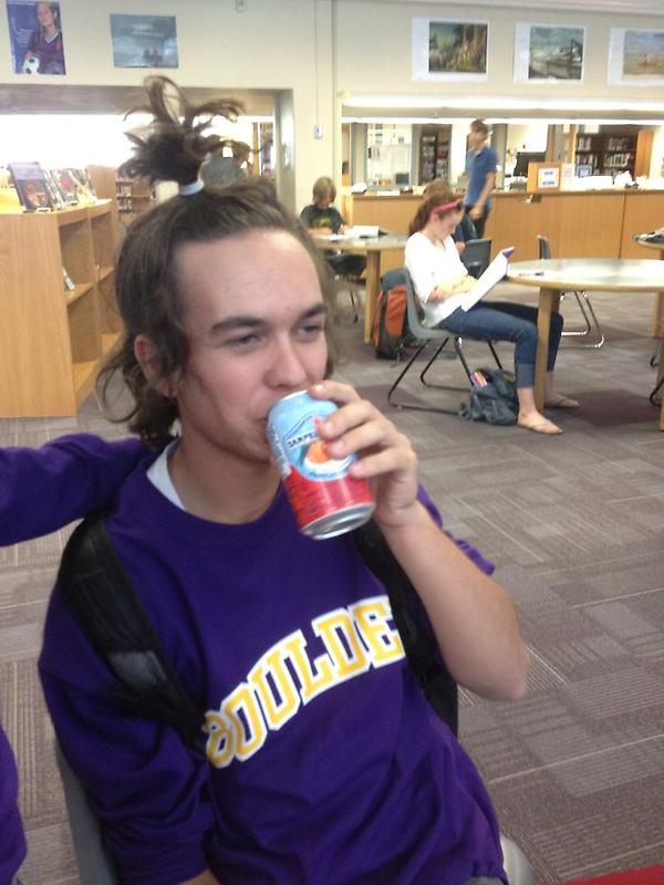 Fofo reppin' the ponytail #noshame