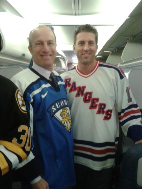 Gary Cohen tweet media