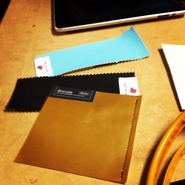 AwkwrdMFG's tweet photo. #WIP iPad case, vinyl, surger. http://t.co/L4zTao11