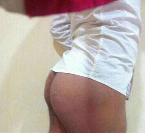2255572589's tweet photo. أذا تبي تعرض وأنت جاد خلها واضحه مثلي فديت حقتي شوف المحافظه مايجيها مثلك وعمالك خخخخخخخ http://t.co/BLlrebwV