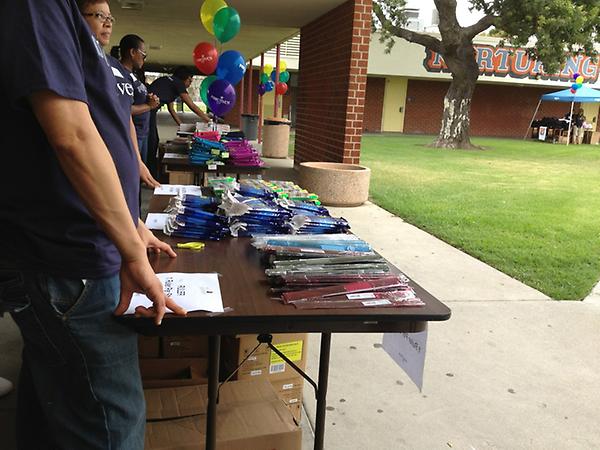 FoxIntern's tweet image. #foxgives school supplies to students in need!  #volunteering.