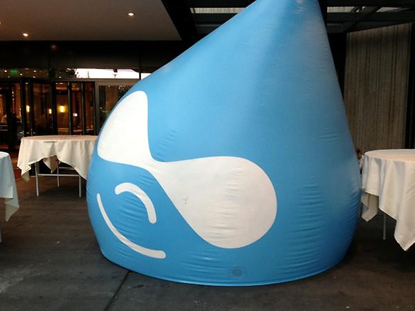 Dries's tweet image. Druplicon is tired from a fun and productive @drupalcon. Thanks everyone for making this a fantastic event!
