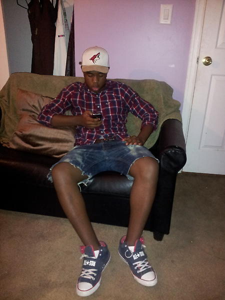 Diamond_Hipz's tweet photo. @Diamond_Hipz We all dress well Happy Birthday King Quan http://t.co/ZDy2bMso