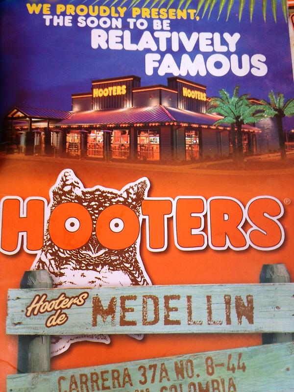 Jccabrera88's tweet photo. # hooters medellin http://t.co/lZJ7rgQT