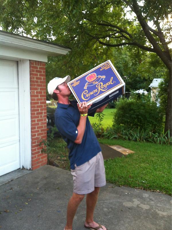 NATE_Anderson5's tweet photo. #thirsty? @Blake_Vinson http://t.co/oUCtlEN9