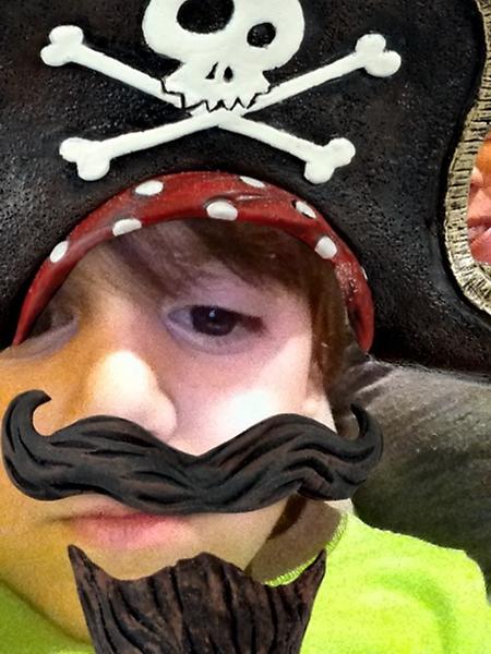 CreativeMonky's tweet image. Ahoy Matey! Check out my awesome Piratize Yourself photo!fnmnhjjnnn