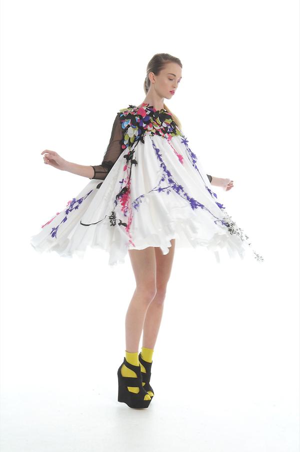 Createifcollect's tweet image. FEATURED CREATIVE:  Heather Gerrick createif.org/2012/08/25/fea…