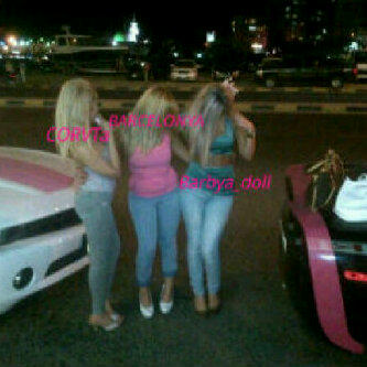 iCorvetta's tweet photo. انا و سديقاتي #كورفتا http://t.co/QnS55jUP