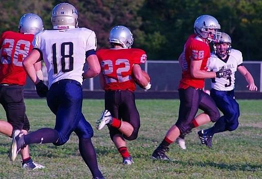 nhollars22's tweet image. Almost took it to the house #KickReturn @GetYouSome58