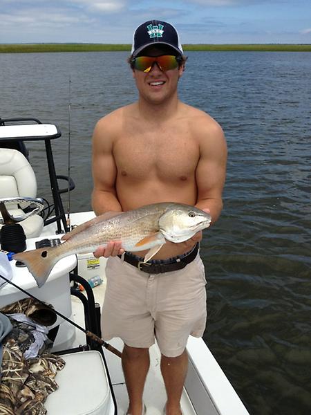 First slot red, s/o to my boy @wolfeey5 for putting me and @AndyAustin21 on the fish! #reddrum #whiteloafers #camo
