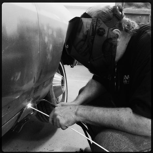 DavesAutoBody's tweet image. Dave brazing a patch onto the front fender of the '67 Caprice #67caprice