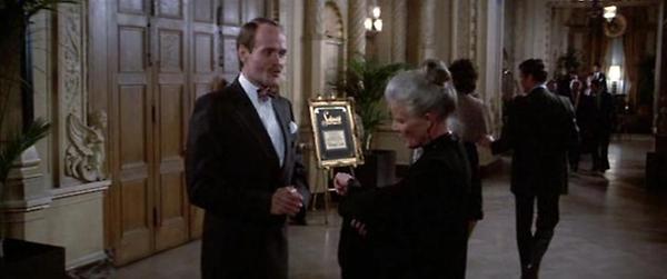 Ghoststoppers's tweet photo. I assure you, Mrs. Van Hoffman, there is nothing wrong with the room. http://t.co/d81YKtr7