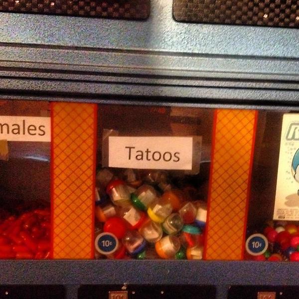 LucRhea's tweet photo. English is hard in central Nevada.... http://t.co/KT2lf3xP
