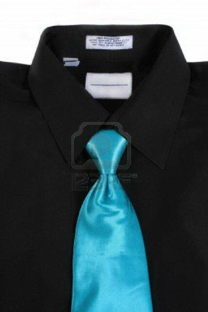 _Lucinda_DS's tweet photo. @JenniferRoseDS //and for the guys I thought black shirt with blue tie http://t.co/1rALUgLP