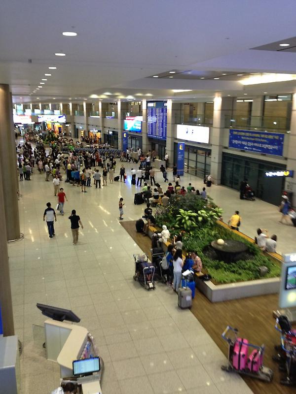 7Freeman7's tweet photo. 요즘은 공항 매주 가네 @.@ http://t.co/xUjbLoEI