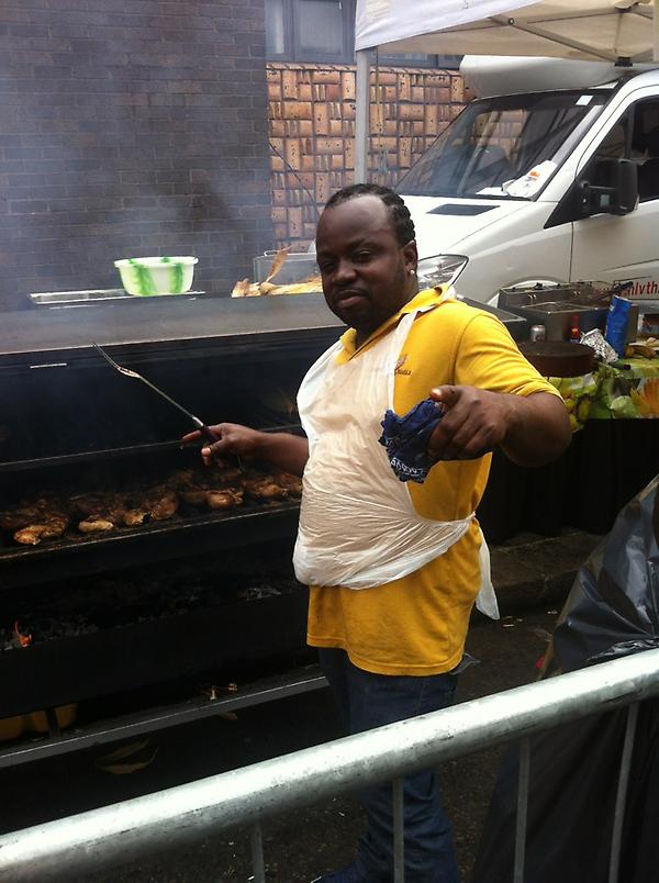 BBCRadioLondon's tweet photo. The sights, sounds and smells of #NottingHillCarnival this stall outside our studio above the #eaglepub #smellsamazing http://t.co/cIZaUs5R