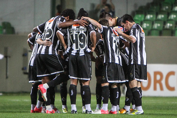 Terminar o turno na liderança e c/ um jogo a menos nos motiva ainda mais. Vamos fazer tudo pra dar o título ao Atlético