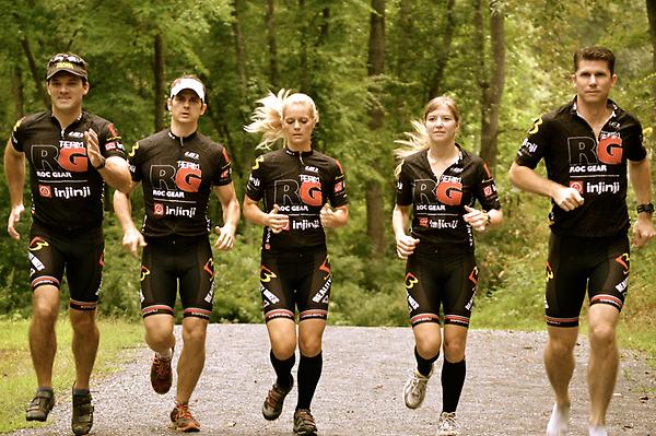 injinji's tweet image. Proud to sponsor #AdventureRacing Team Roc Gear in their upcoming fall adventures - and digging their new threads!