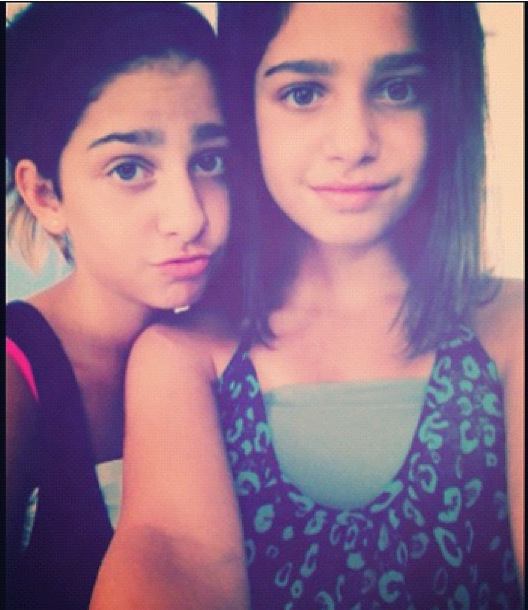 Sccrgrltoo's tweet photo. Me and my sissy http://t.co/hrujaAHb