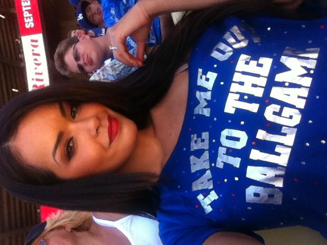 Take me out to the ball game ⚾ http://t.co/Whv0UxuF