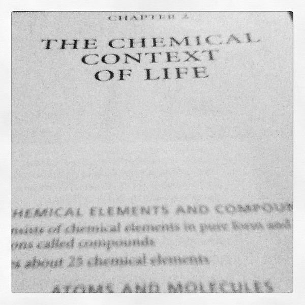 Slut4Gonzo's tweet image. Still on chapter 2, 2 hours later. #procrastination #summerassignment #apbio