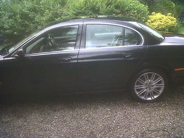 squeakEclean1's tweet photo. Squeakeclean  wrote30% off all full valets valid this week only free screenwash top up and air freshner  jim 0871957393 http://t.co/vdg3Thws