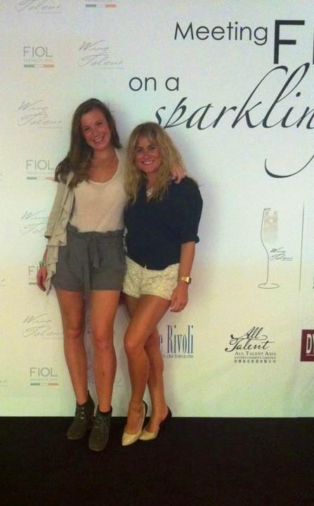 GenaVeuve's tweet photo. GenaVeuve and Antonia for friends Sparkling launch #Fiol http://t.co/Be9k6vOT