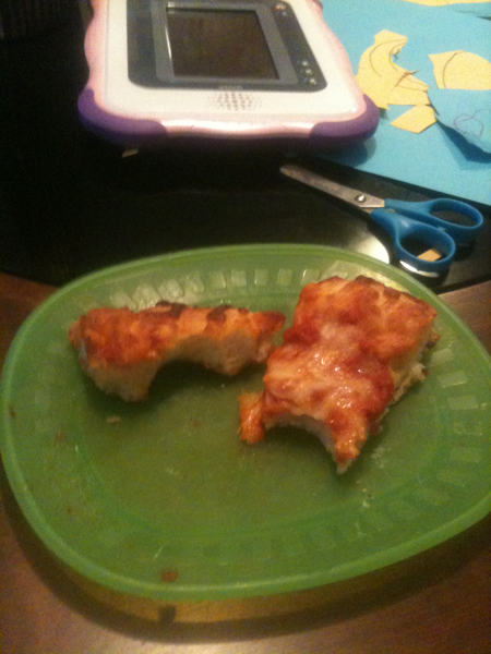 KevMRock's tweet photo. I'm debating my spouse
What's better
1:Delivery
2:DiGiorno
http://t.co/yrhcamor http://t.co/2KPjhXiZ