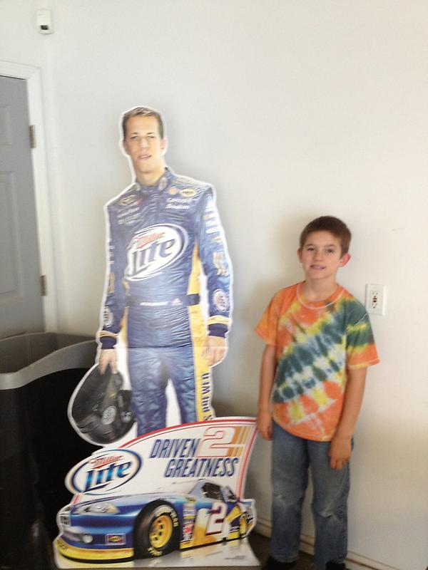 tkoppmann's tweet photo. @keselowski Nice to meet you!  Your awesome! http://t.co/NWGF1PSr