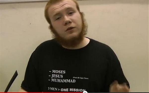 KeepSimple_'s tweet image. Citizen Khan: &apos;you can&apos;t be a Muslim&apos; &apos;cause I&apos;m white?&apos; &apos;no! Cause u&apos;re ginger! U&apos;re angrier than everyone else!&apos; #EDL