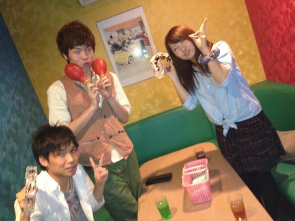K24v's tweet photo. カラオケー。わー。 http://t.co/4xVtkPdf