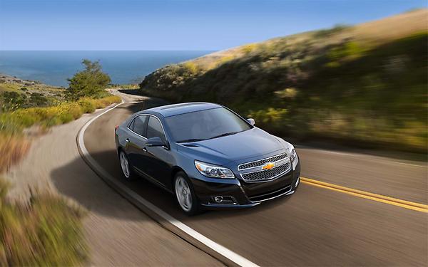 chevrolet's tweet photo. Expect nothing less than standing out. The new #Chevy #Malibu is dramatic style paired with advanced technology. http://t.co/rvISgHxF