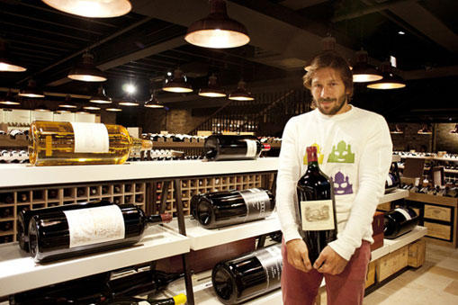 «У нас ассортимент близкий к идеальному и то, что в продаже, — это лучшая коллекция в мире» rospres.com/dossier/10961/